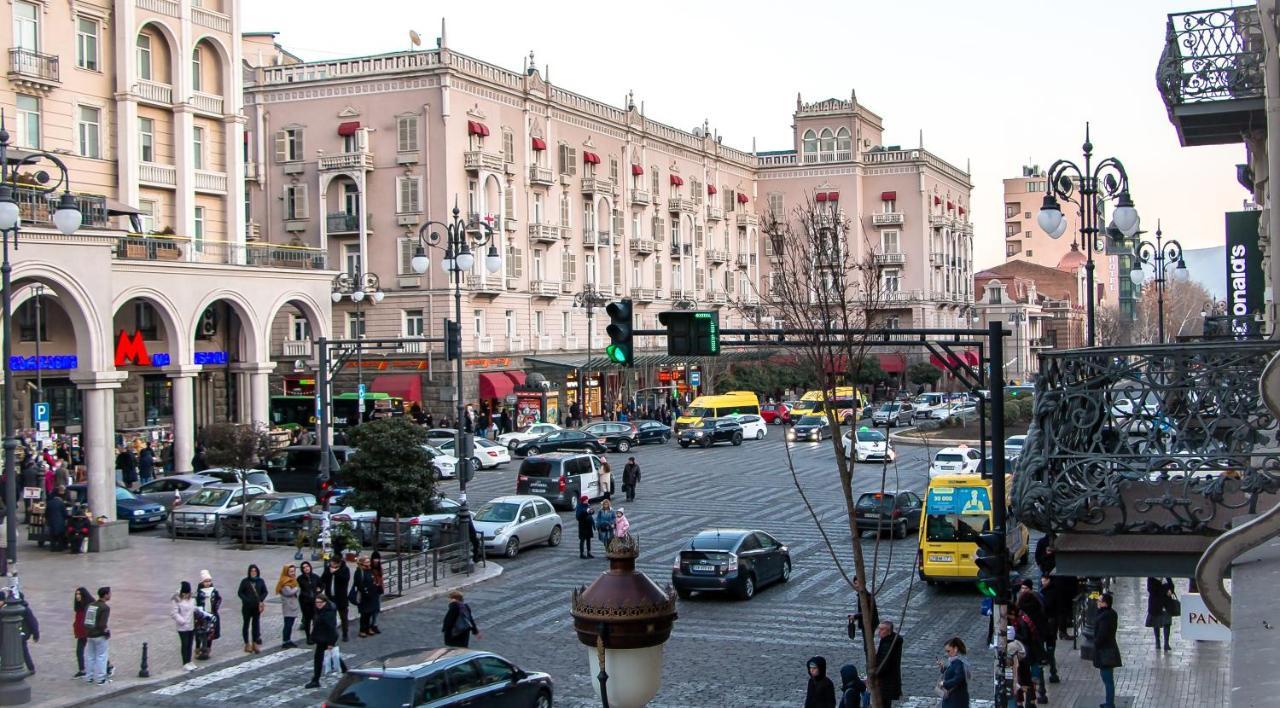 Paradise Hostel Tbilisi Eksteriør billede